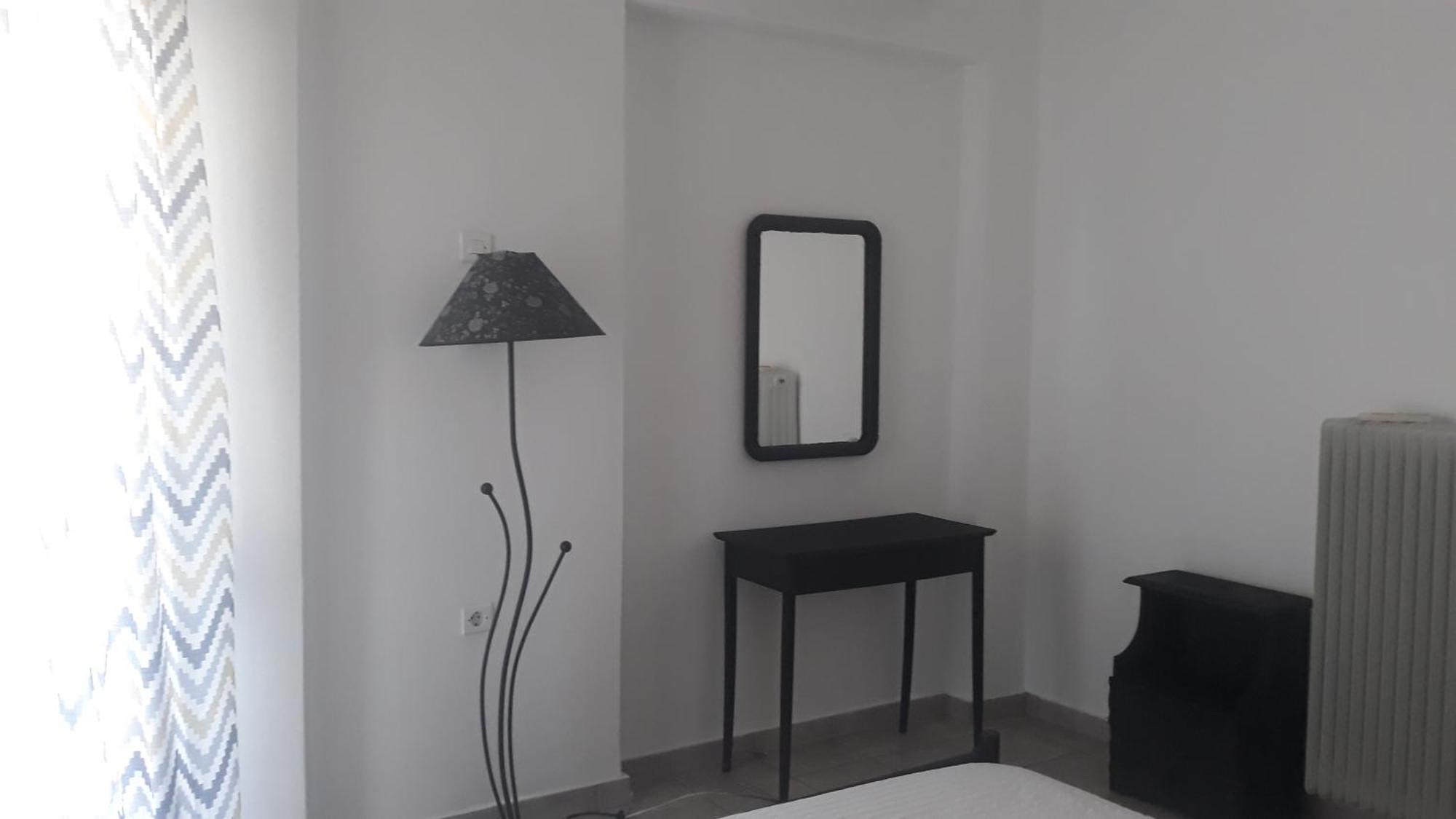 Central Apartments Eretria Buitenkant foto